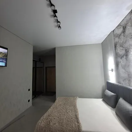 Apartment жк авіньонь апартамети з видом на море *